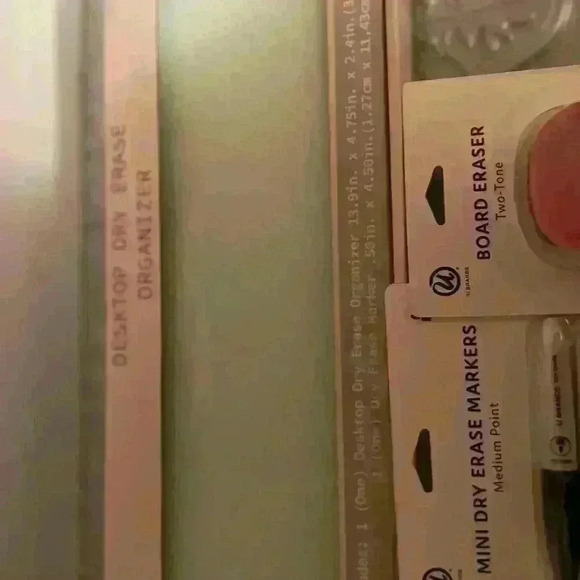 Celebrity Design Group pastel green desktop dry erase organizer bundled markers - Picture 6 of 7